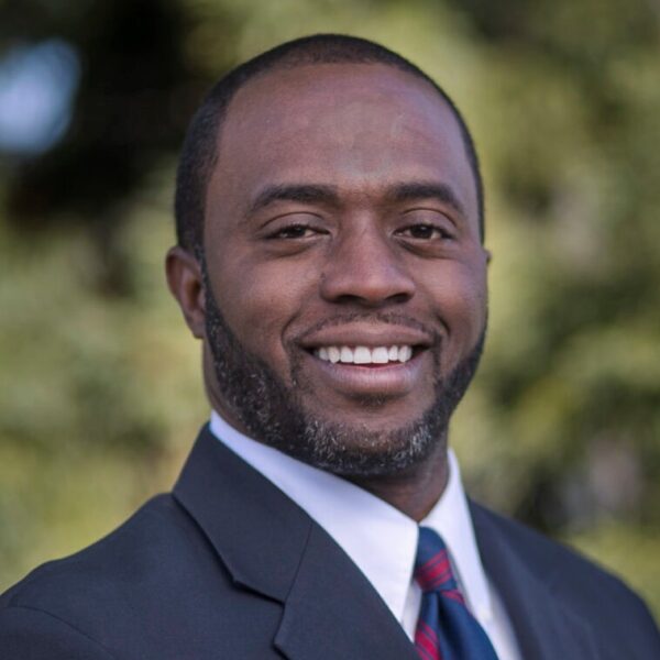 an image of Tony Thurmond
